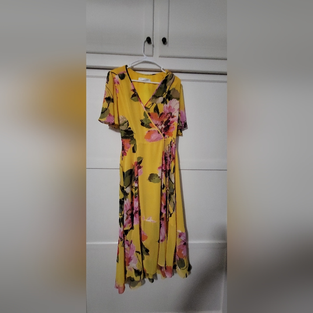 Trina Turk Yellow Floral Midi Dress Size 8